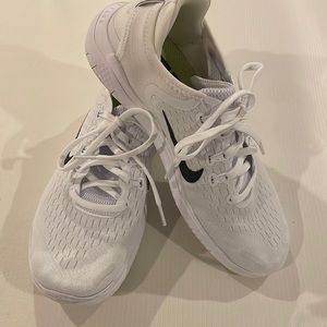 Nike athletic runners